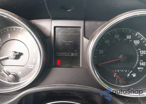 2013 Jeep Grand Cherokee Laredo z USA, uszkodzony, nr VIN 1C4RJEAG0DC632465